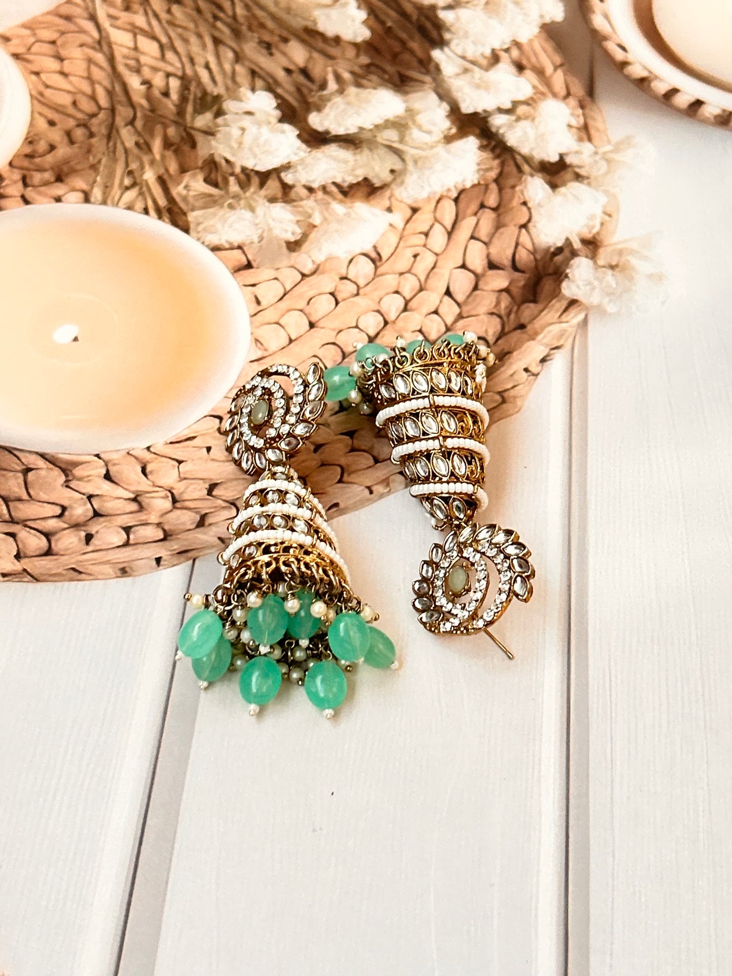 Zareen Aqua Jhumka