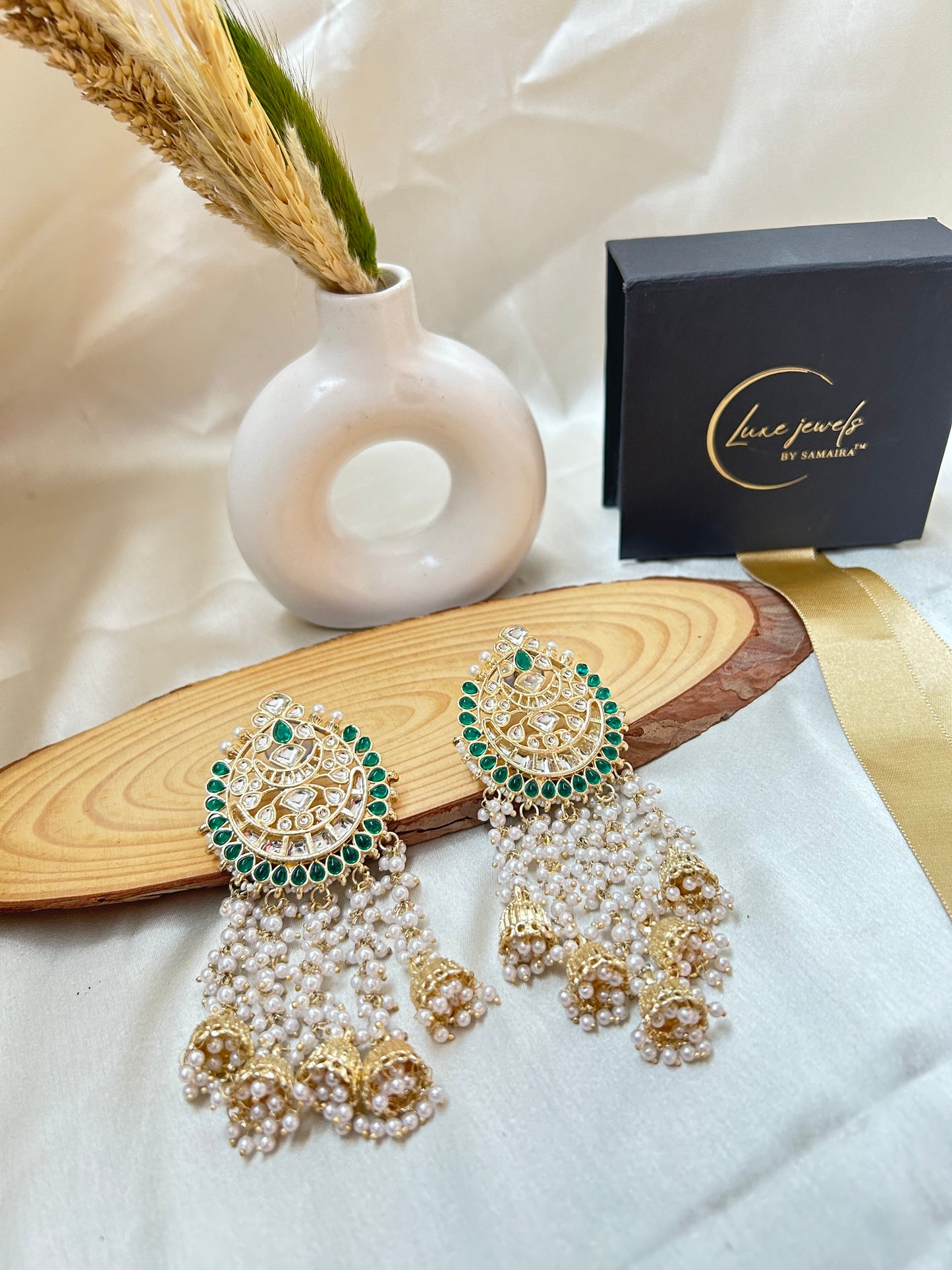 Shanvi Green Chandbali