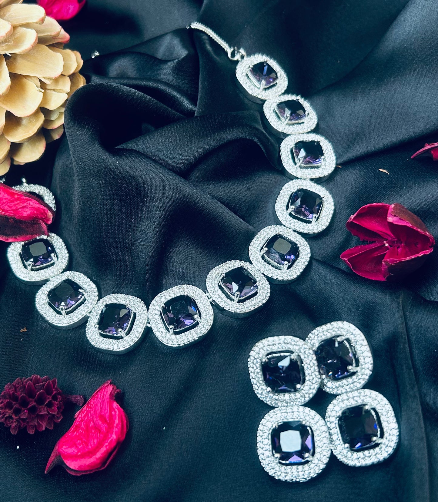 Alisha purple necklace
