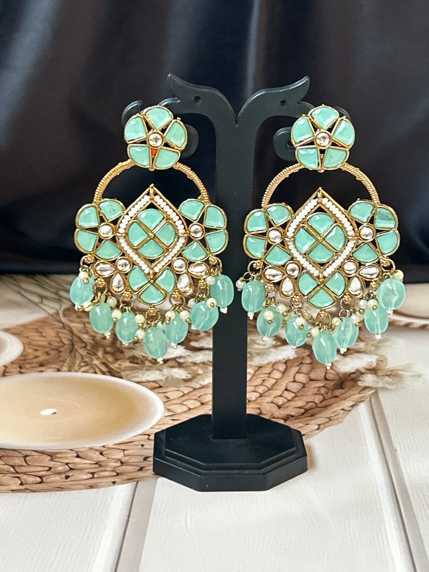 Sitara Aqua chandbalis