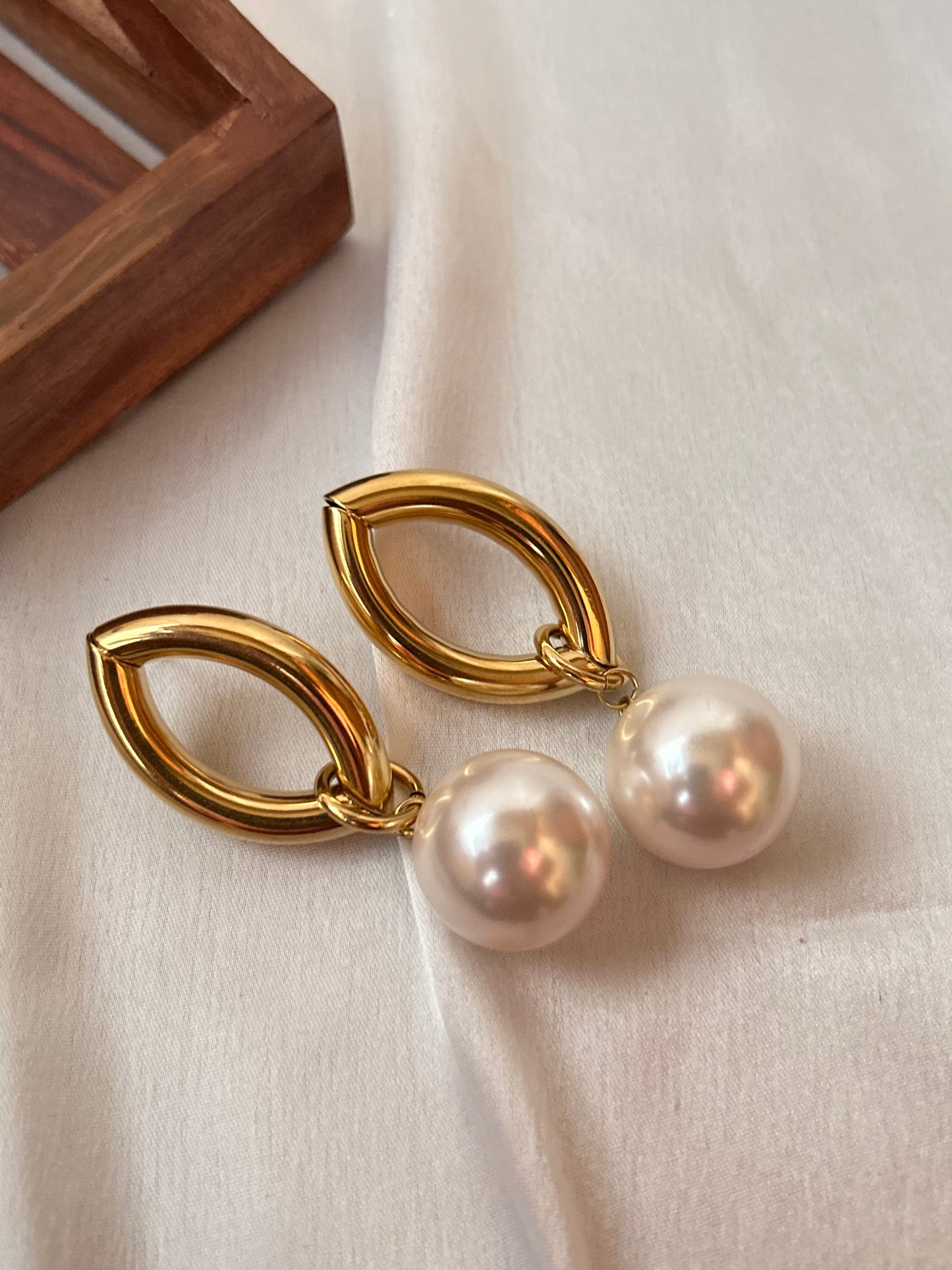 Platinum Pearl Drops