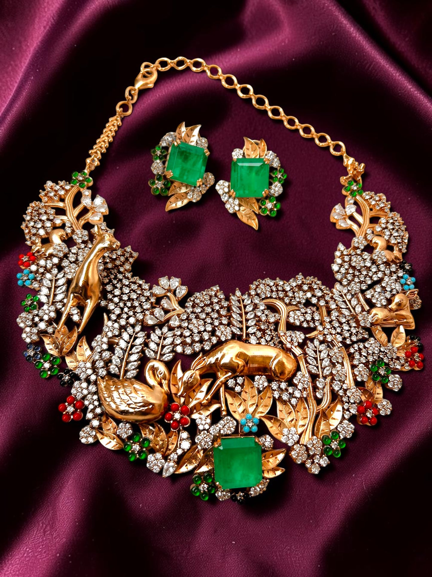 Royal Botanica Necklace Set