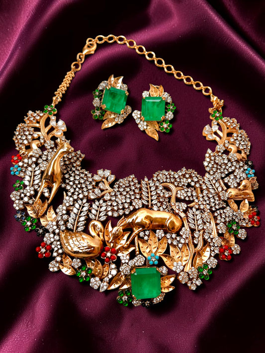 Royal Botanica Necklace Set