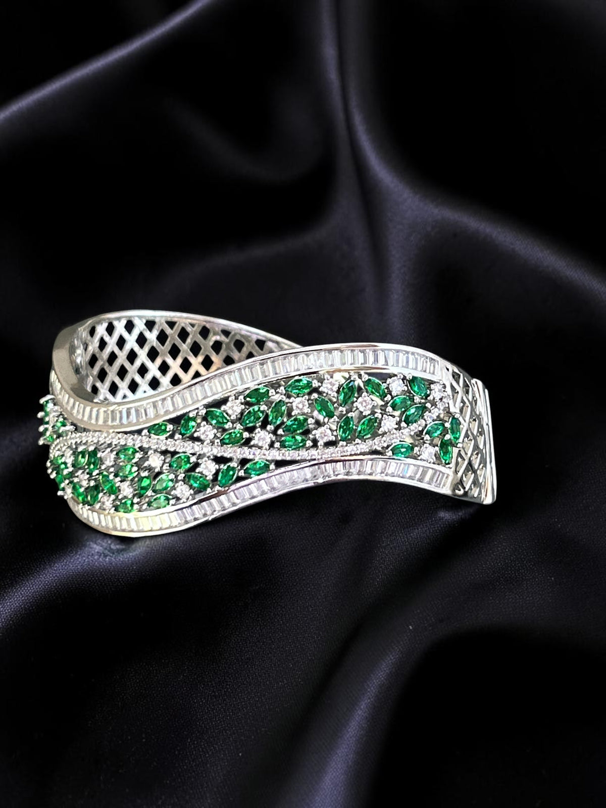 Silver Emerald Bracelet
