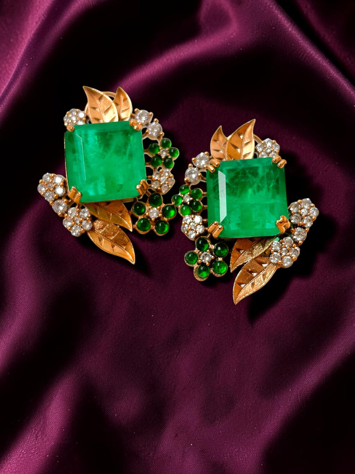 Royal Botanica Necklace Set