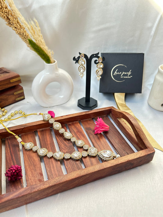Ramya ivory kundan necklace set