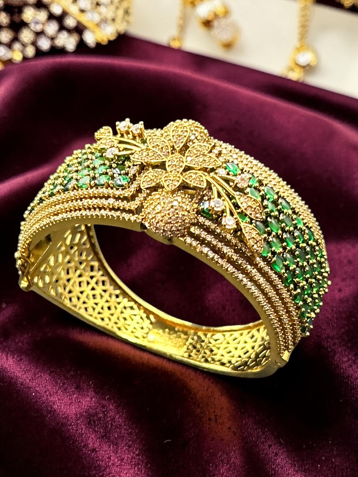 Ruchi Green Bracelet