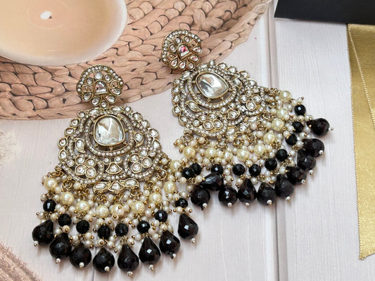 Bhavya Black Chandbali