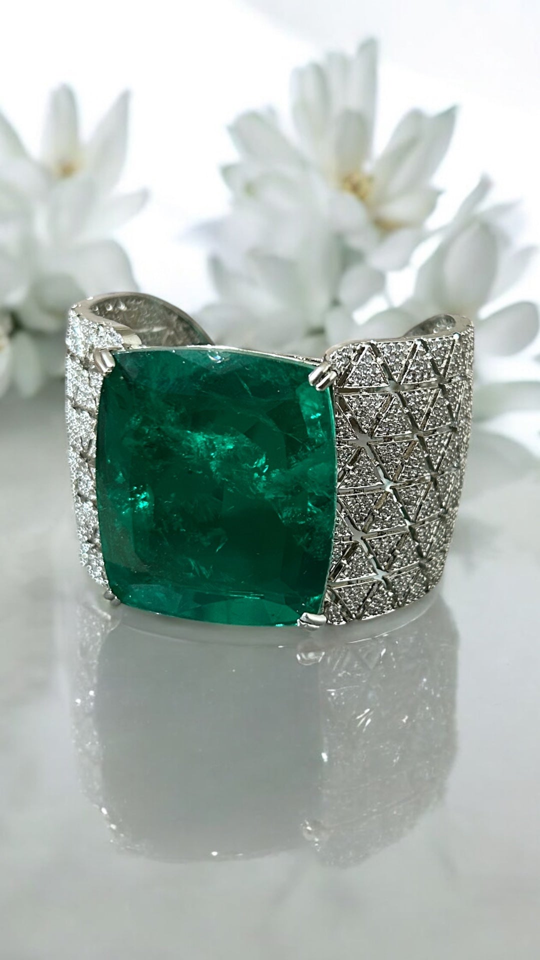 Luxe Green Doublet Stone Bracelet