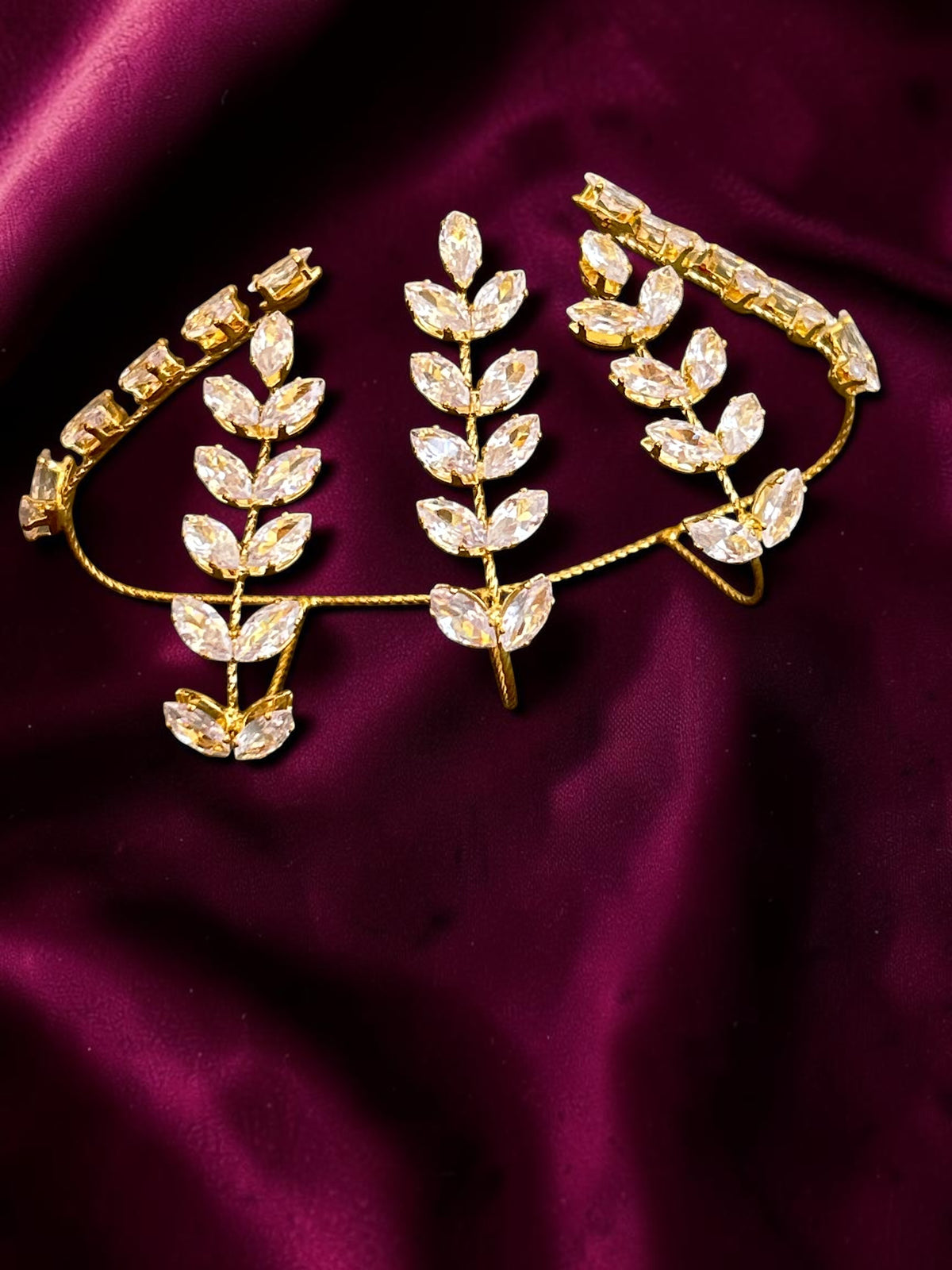 Simar golden palm cuff