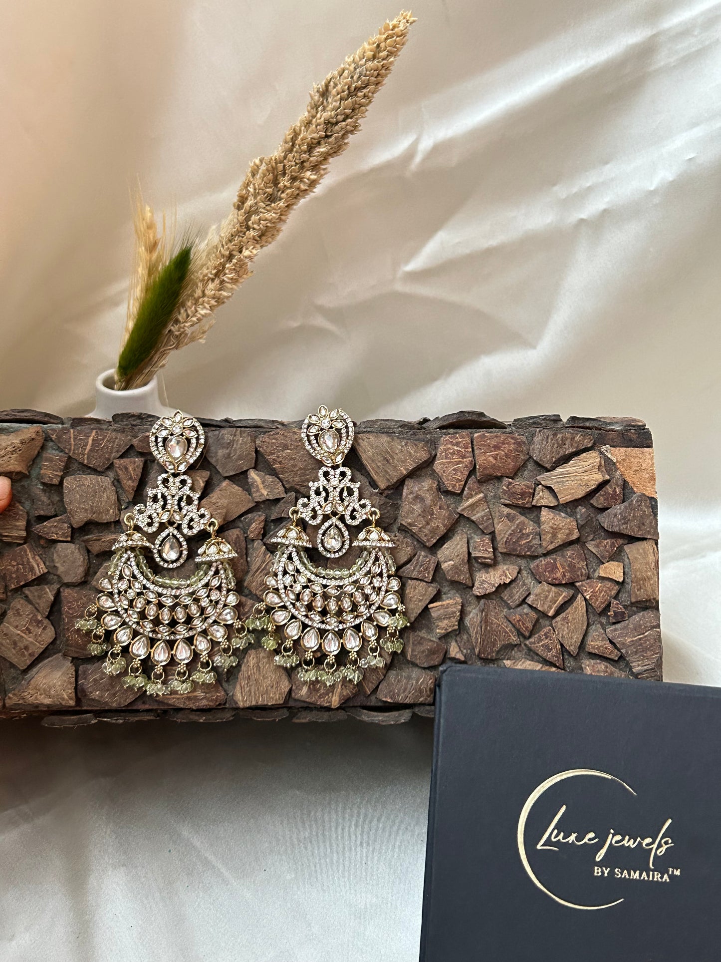 Giva Ivory Chandbali