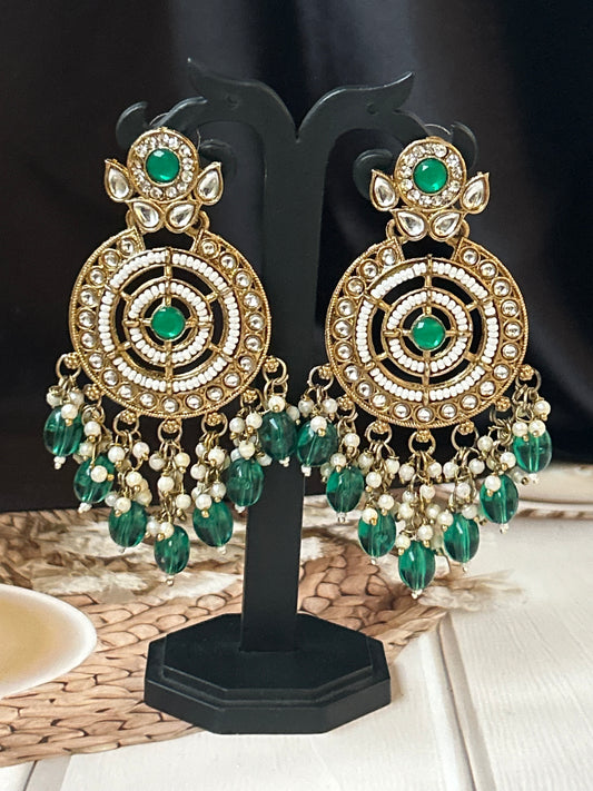Sara  green chandbalis