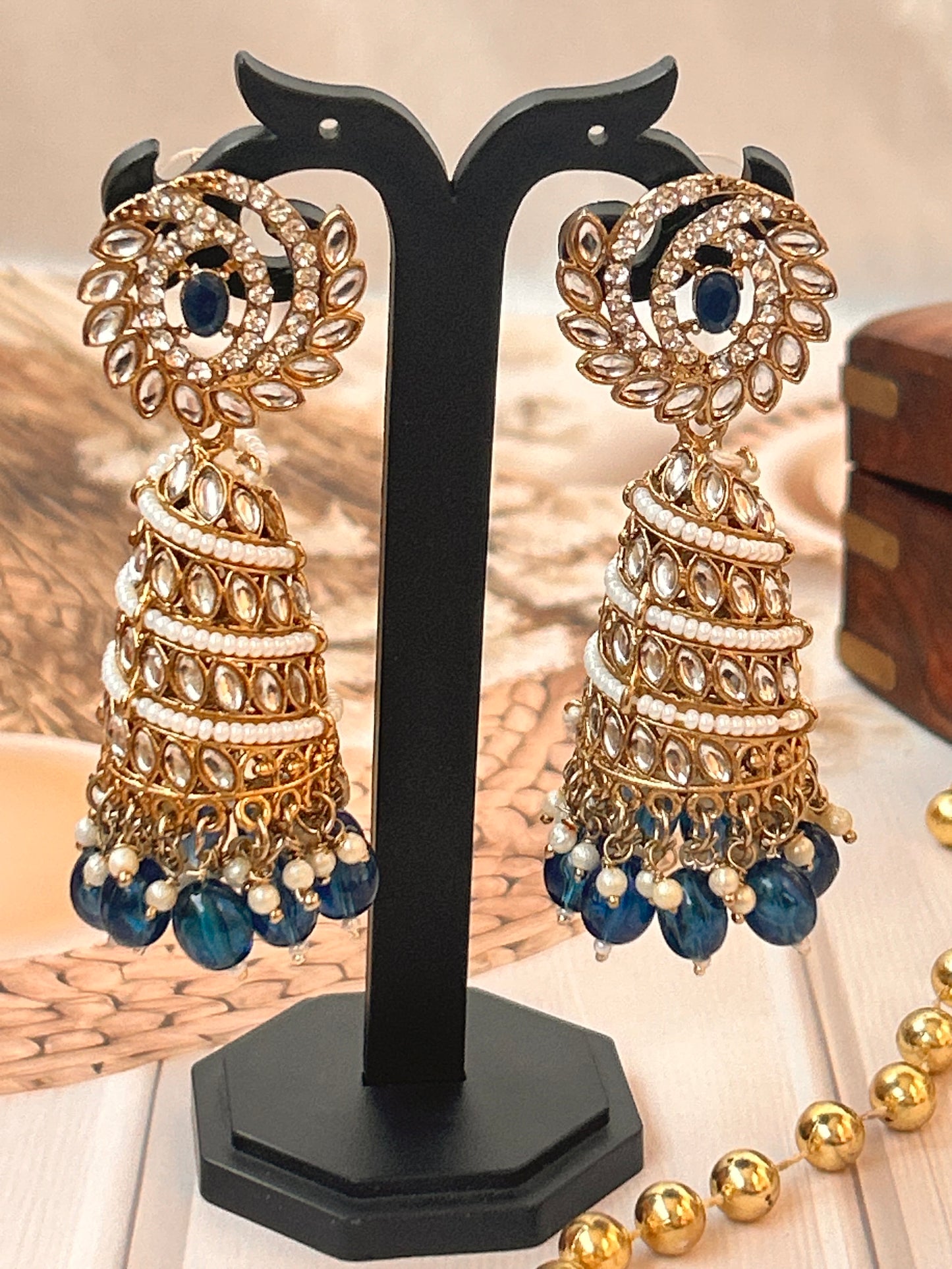 Zareen Navy Jhumka