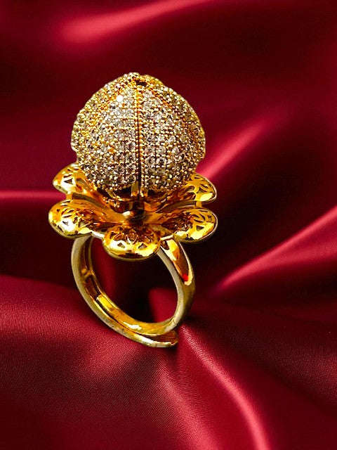 Nazrana Ring