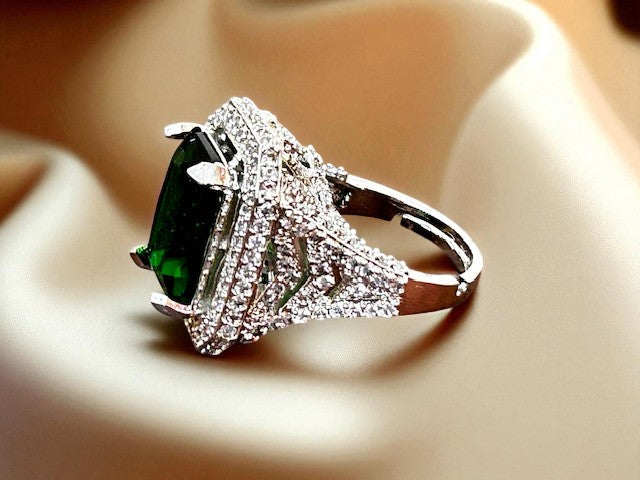 Midnight Majesty Emerald Green  Ring