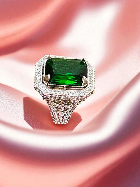 Midnight Majesty Emerald Green  Ring