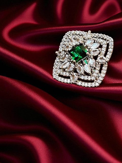Emerald Green Phool Ring