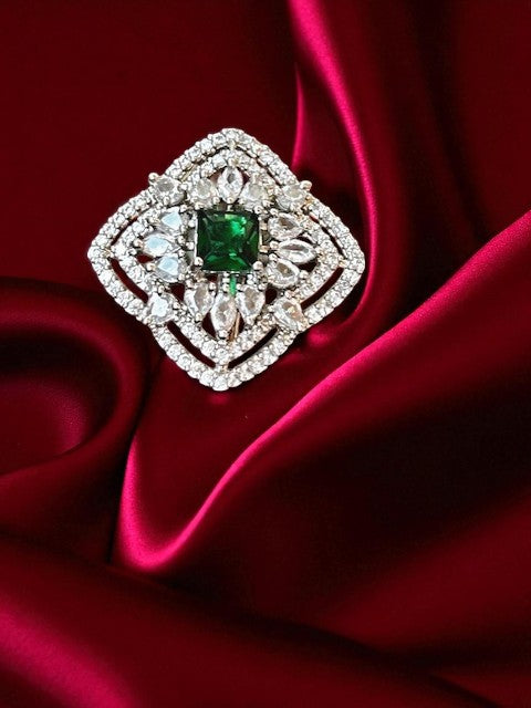Emerald Green Phool Ring