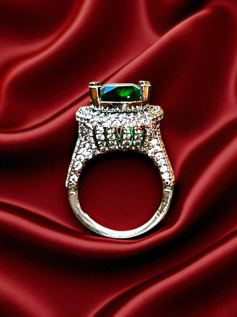 Royale Emerald Ring