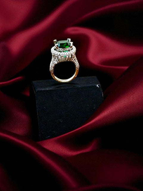 Royale Emerald Ring