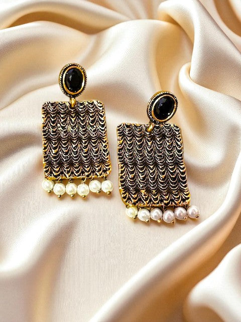 Vintage Drape Black Pearl Danglers