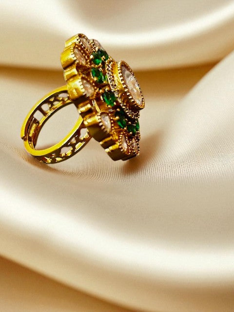 Arina Floral Emerald Ring