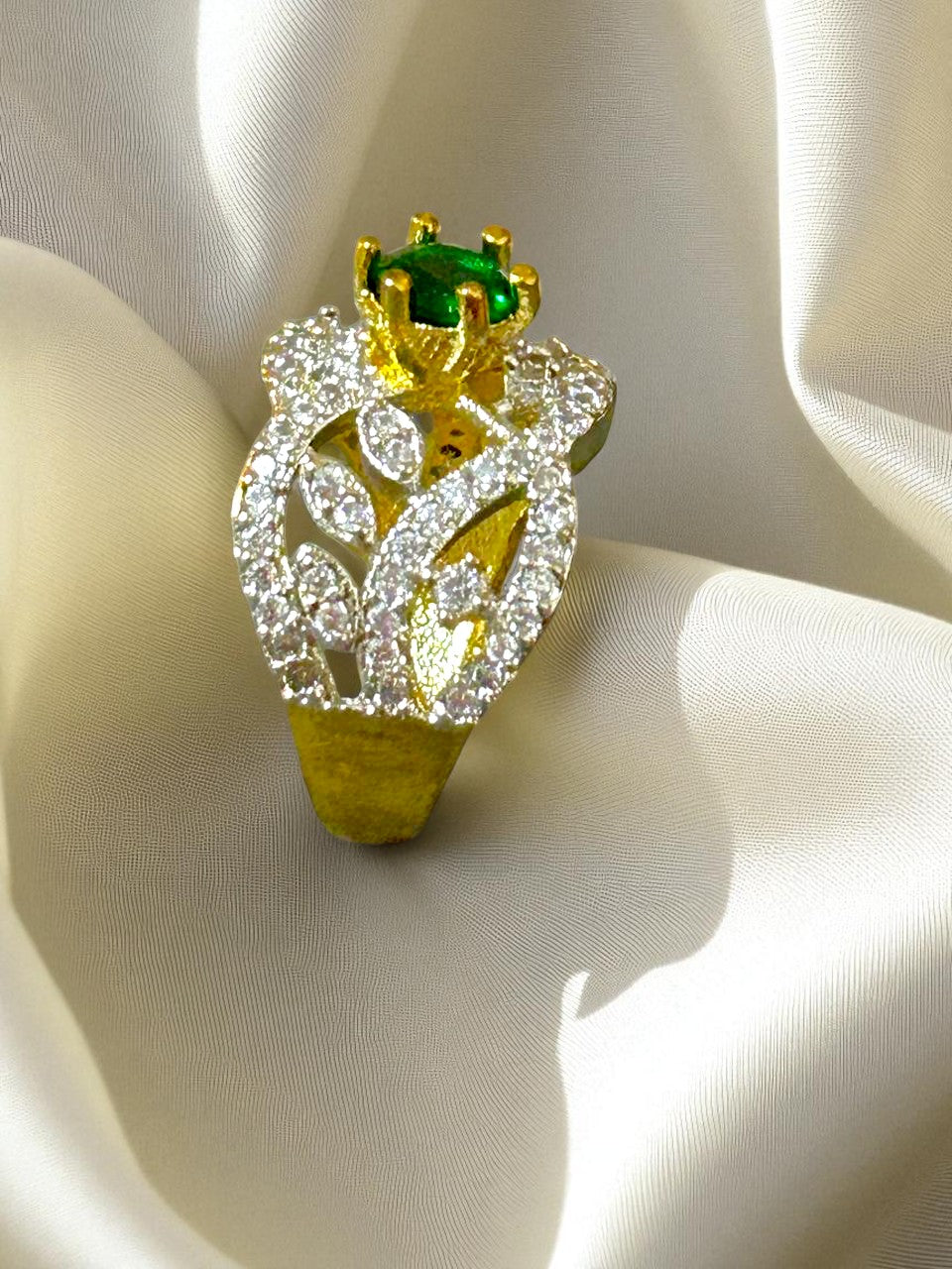 Lyna Emerald Green Silver / Gold Ring